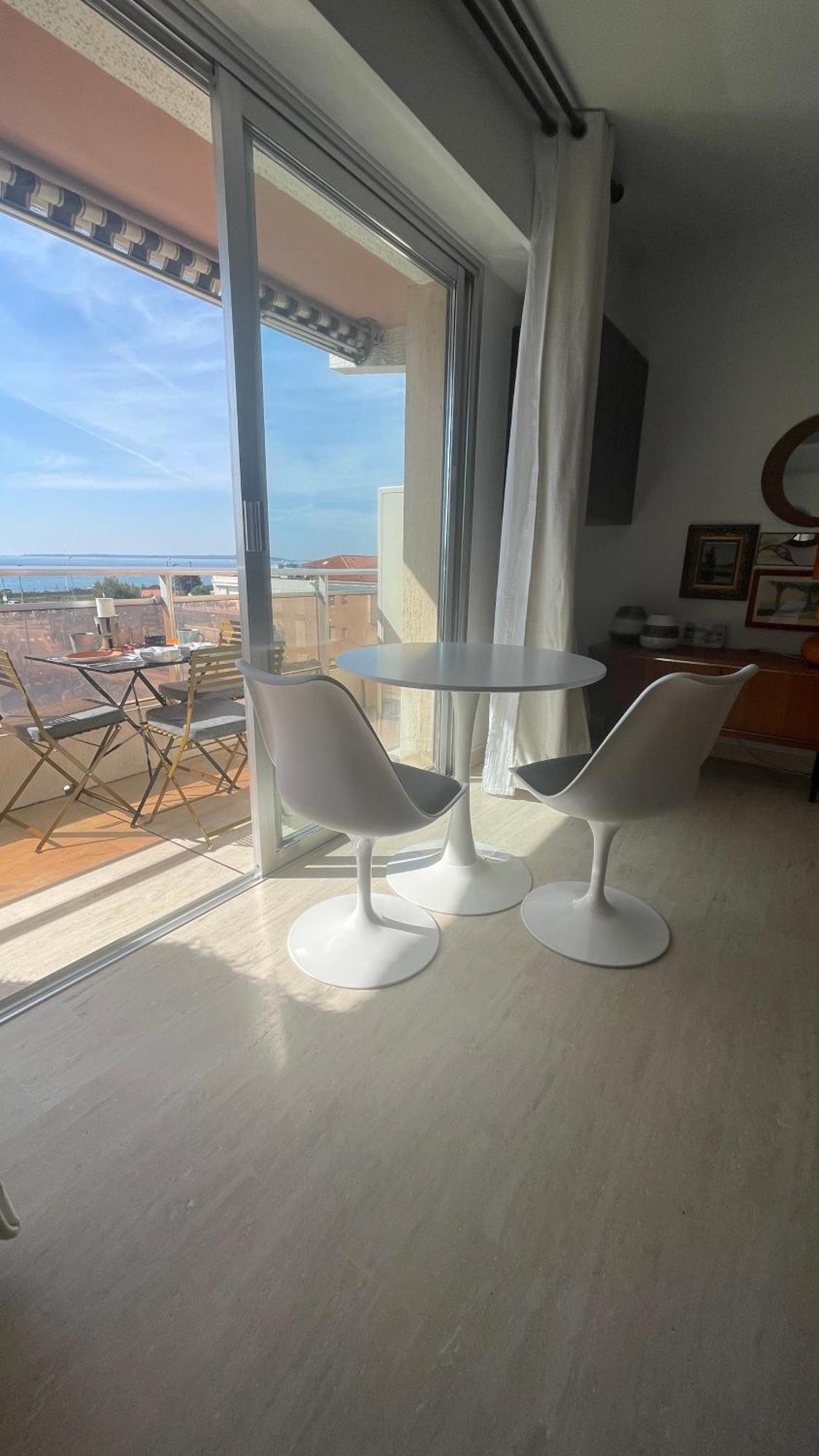 Studio Vue Mer - Terrasse - Parking - Plage Apartment Juan-les-Pins Exterior photo